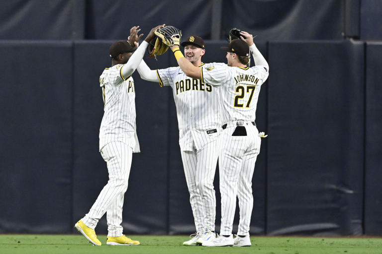 Empata serie Padres ante Rickies en el Petco Park