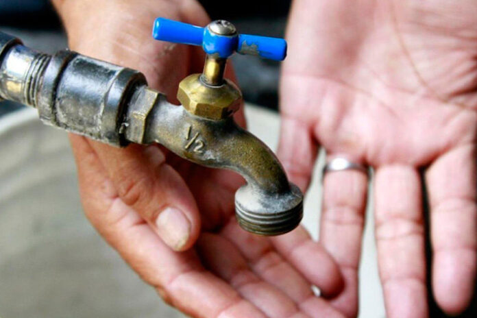 ¡Aún sin agua! por altas temperaturas en Tijuana