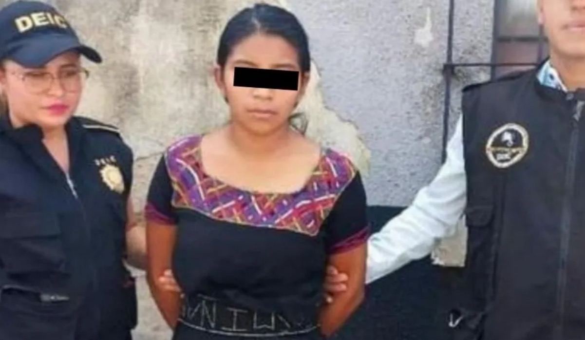 Liberan a joven que mató a su esposo en defensa propia y de sus hijos