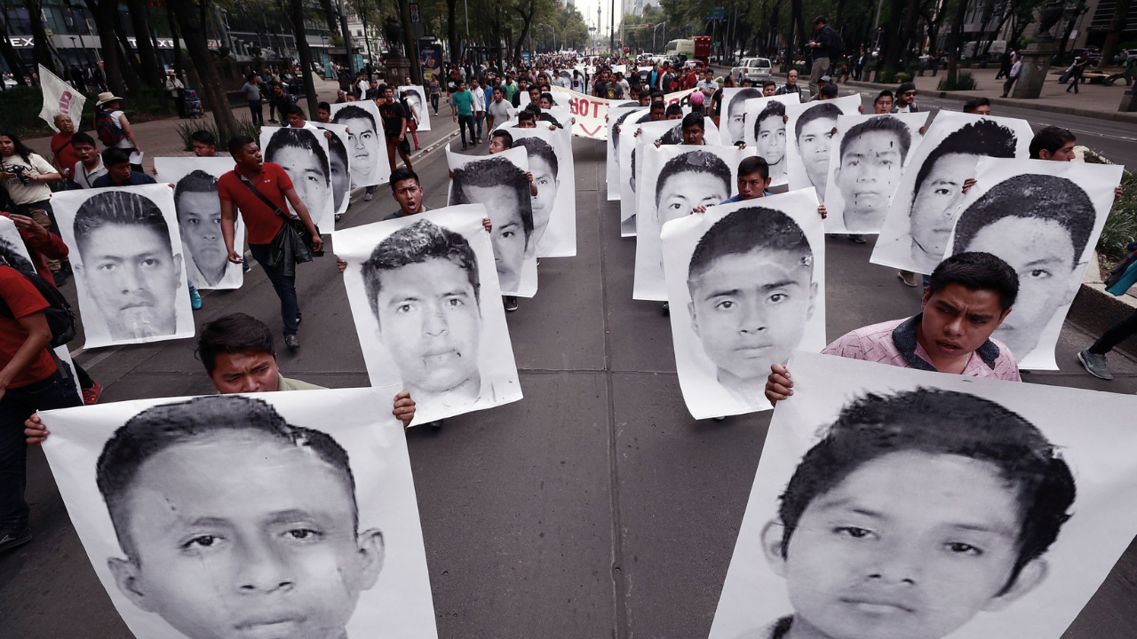 Acusan al Ejército de ocultar información del caso Ayotzinapa