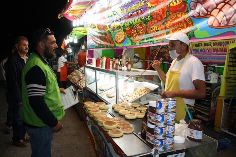 Alertan riesgo de deshidratación por calor y descomposición de alimentos: BCS