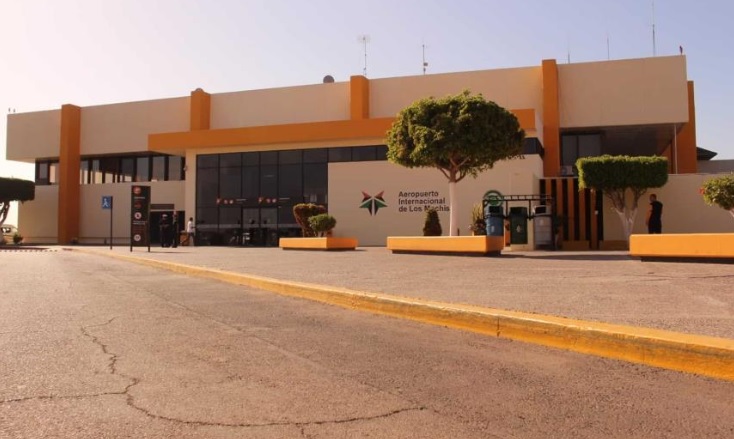 Guardia Nacional protege accesos del aeropuerto de Los Mochis ante amenazas de bloqueo