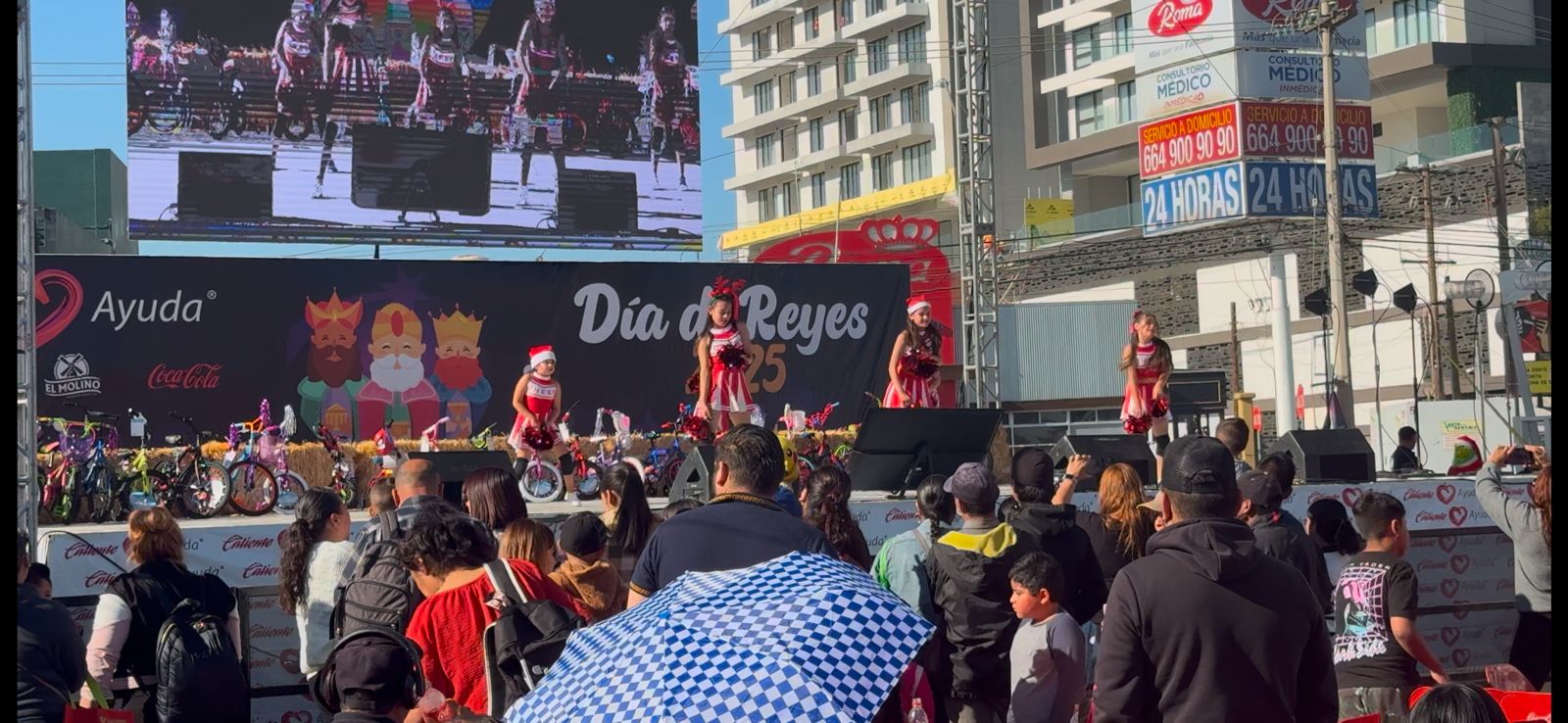 Celebra Grupo Caliente 39ª edición del Día de Reyes en el Hipódromo