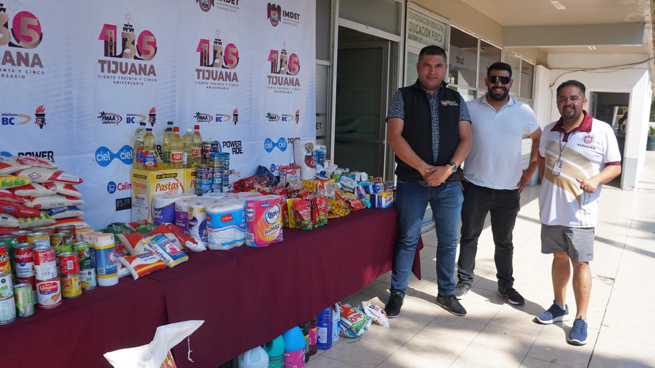 Realiza Imdet entrega de donativos del 29 Medio Maratón Internacional de Tijuana