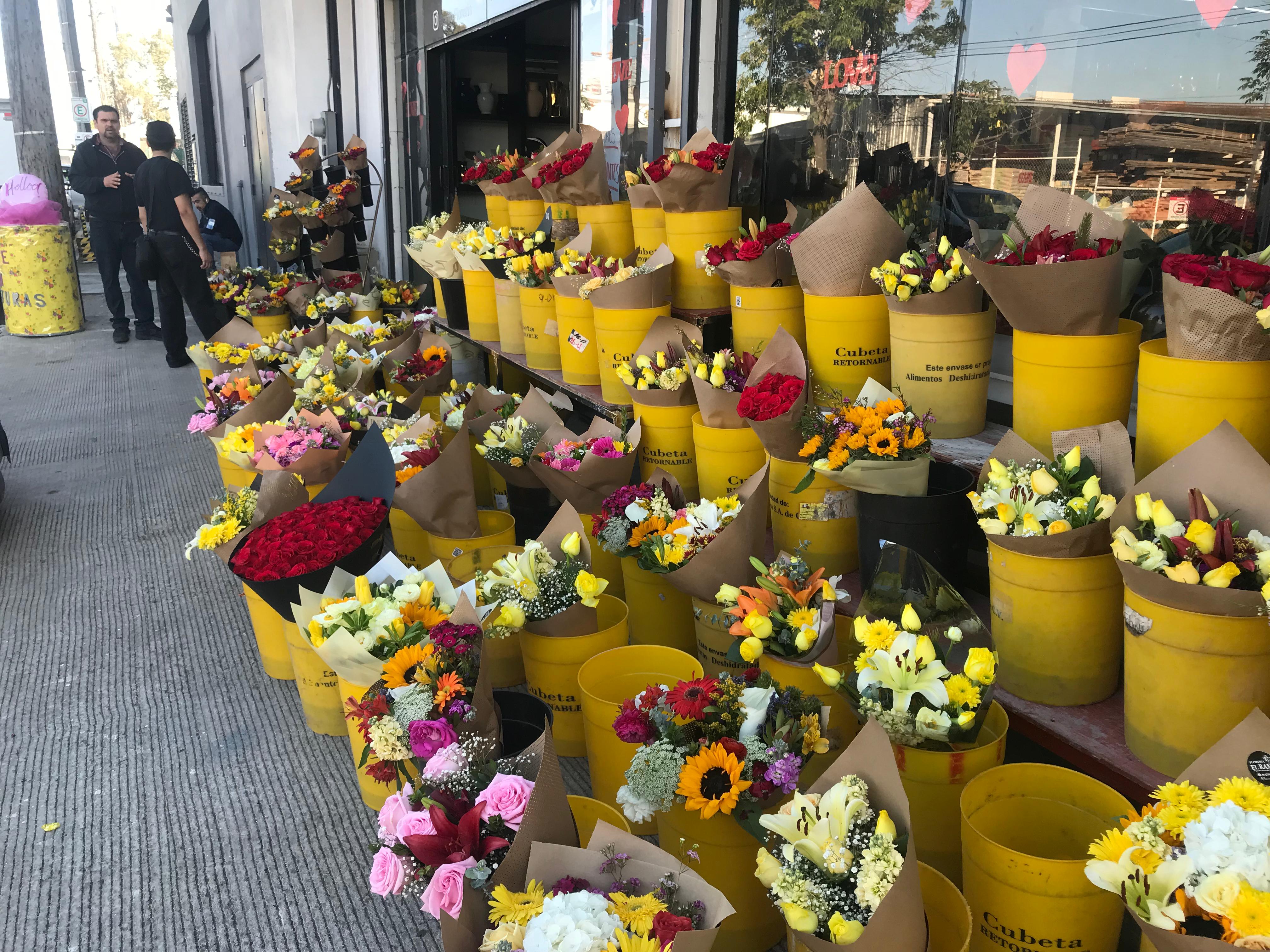 Repunta venta de Flores Amarillas en Tijuana
