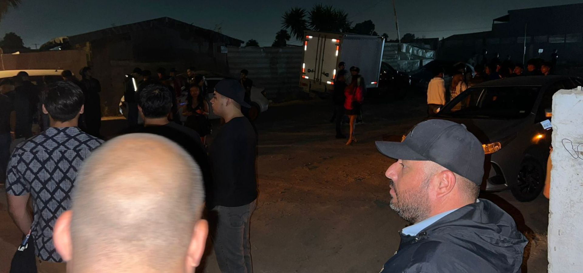 Clausuran fiesta clandestina con 300 menores: Tijuana