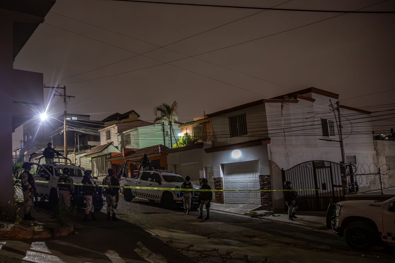 [VIDEO] Queman autos donde se instalarán casillas: Tijuana