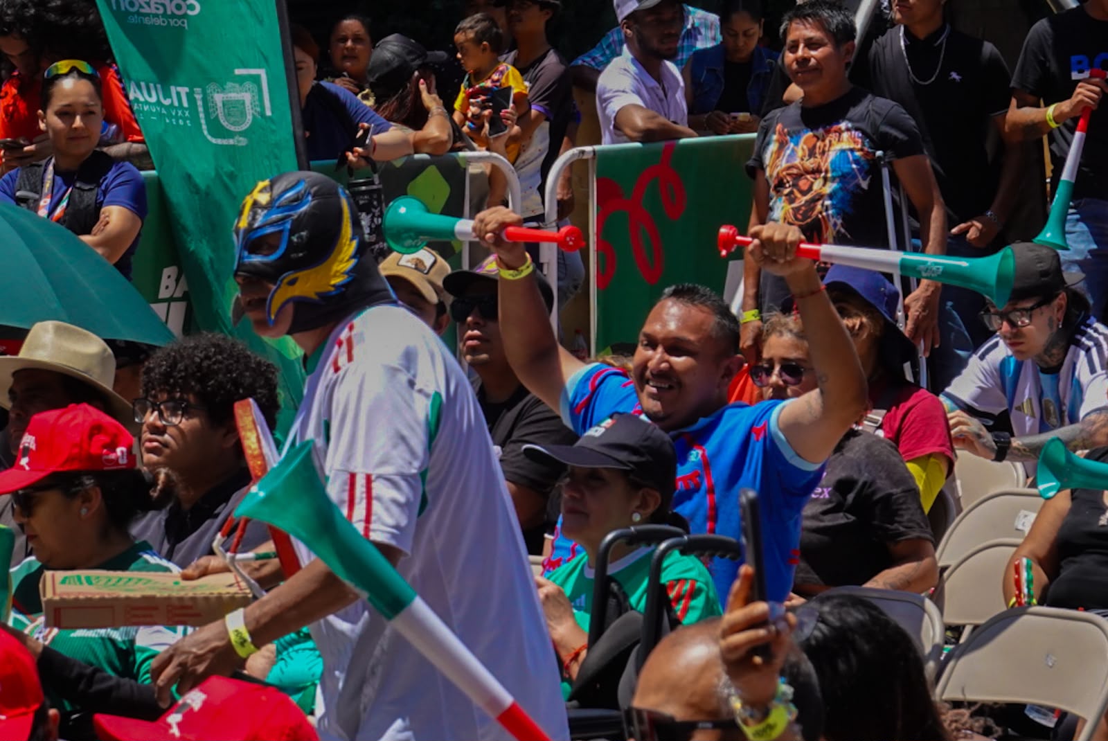 España desata la celebración en el Baja Fut Fest tras conquistar el Mundial