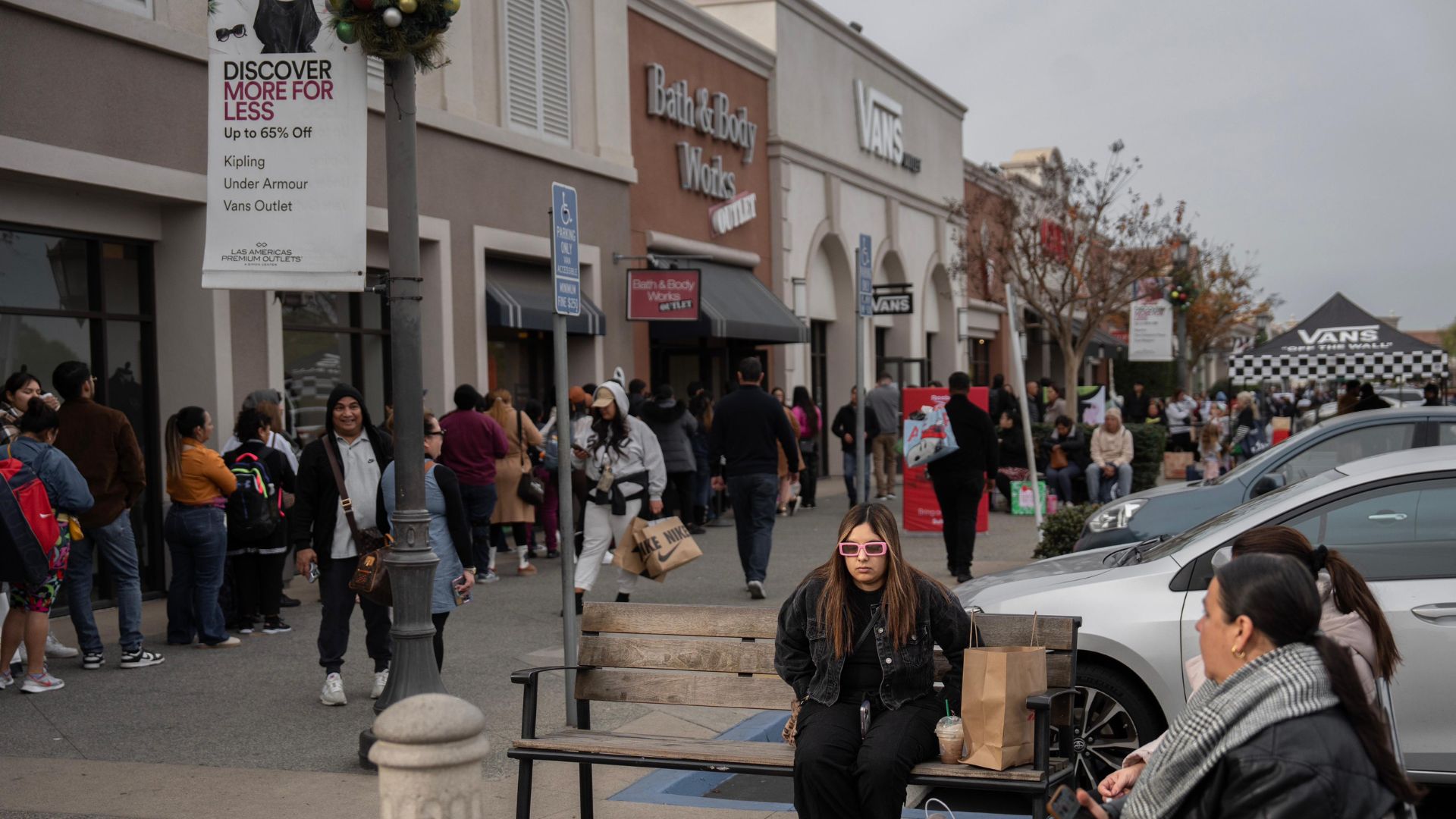 Plaza Las Americas in San Ysidro overflows with Black Friday shoppers