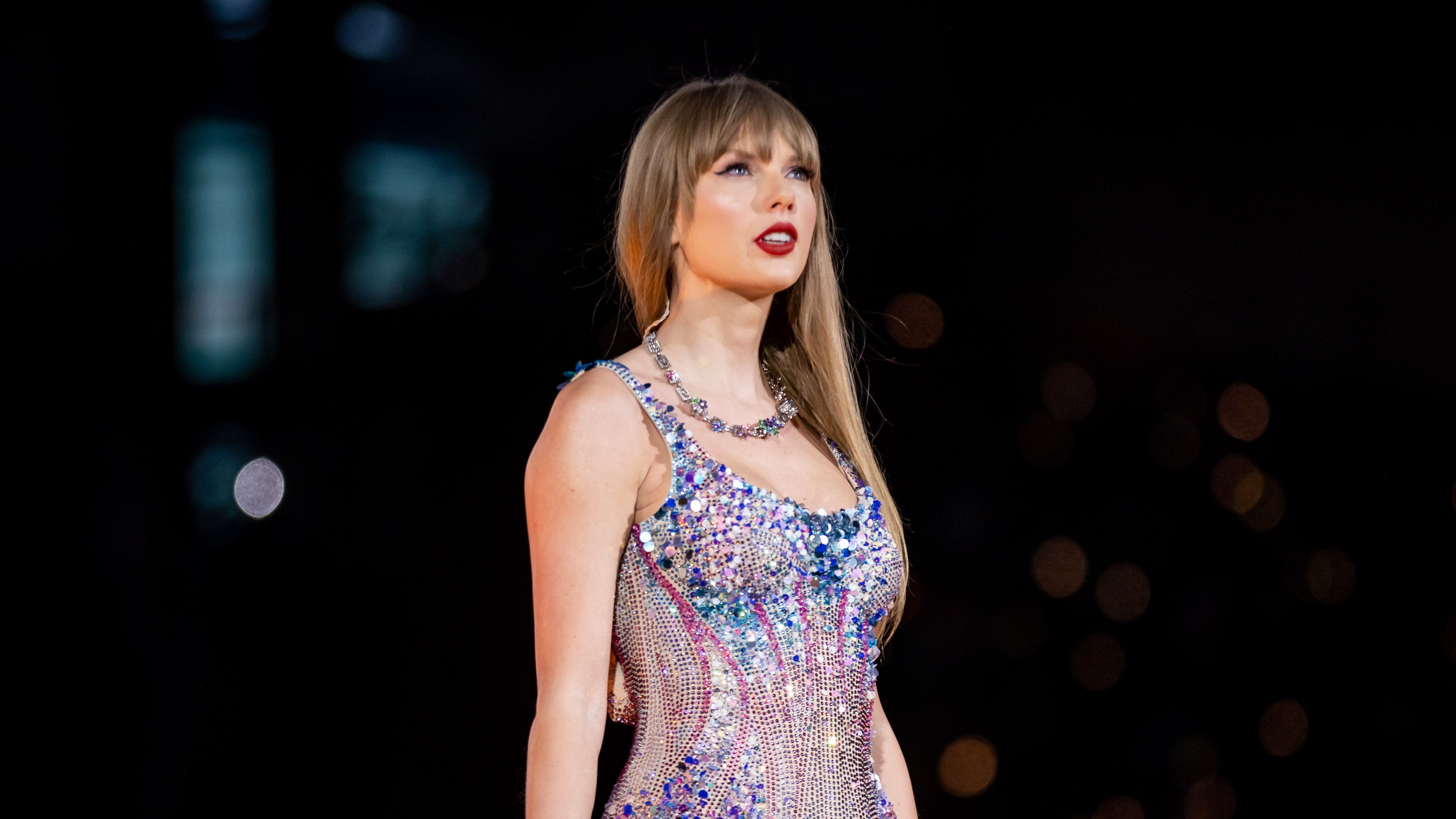 Buscan reportero especializado en Taylor Swift para USA Today