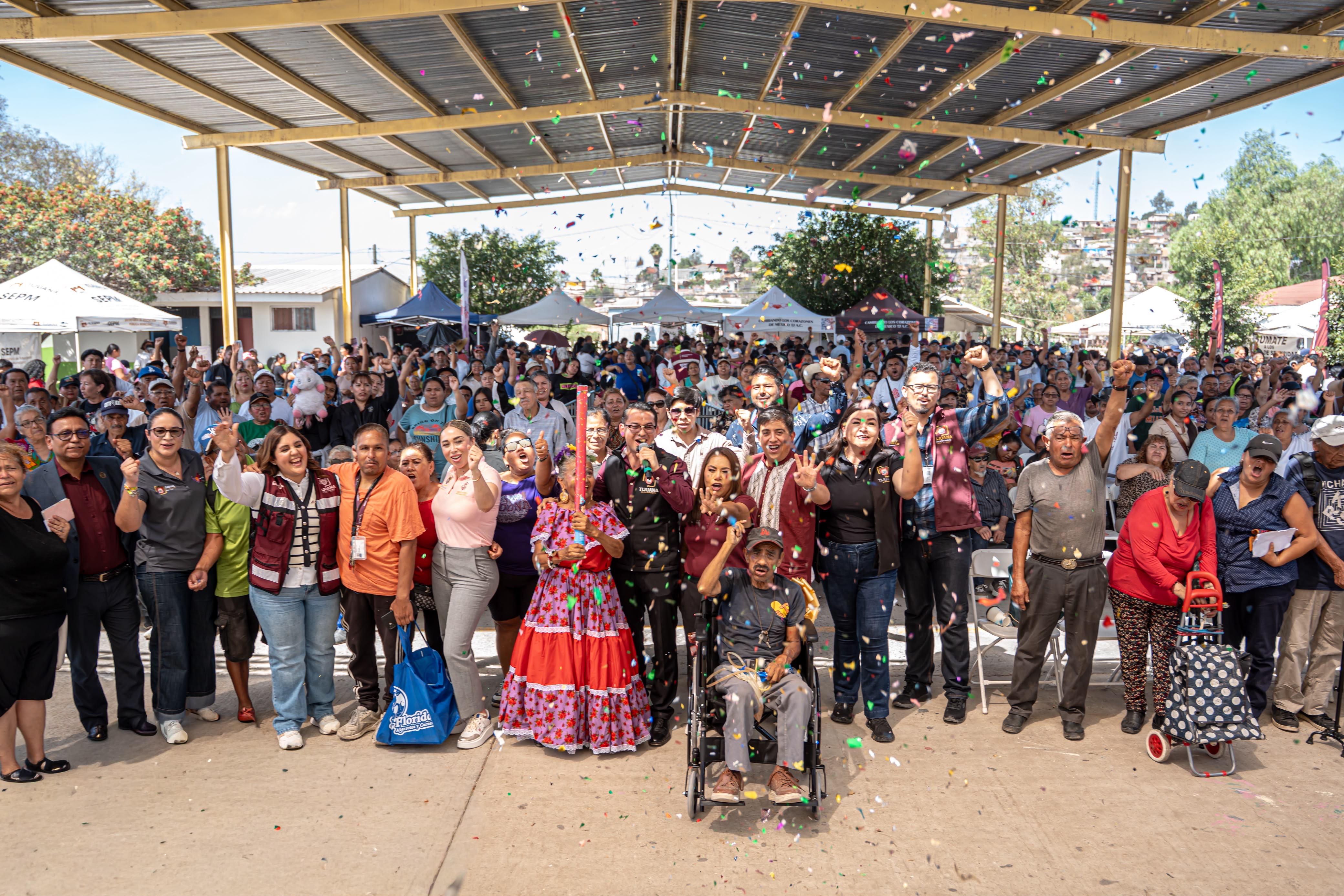 TIJUANA: Más de 850 personas reciben atención y apoyos en jornada municipal en Nido de las Águilas