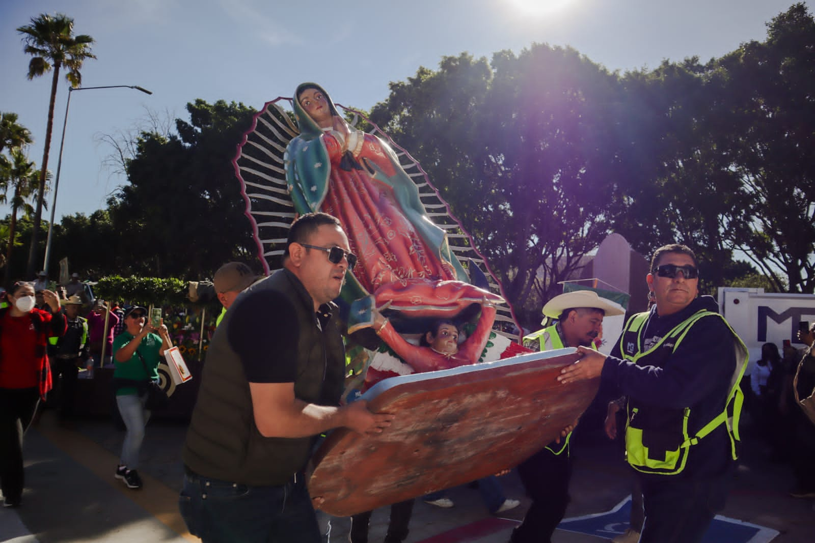 [GALERIA] Realizan peregrinación de la Virgen de Guadalupe en Tijuana