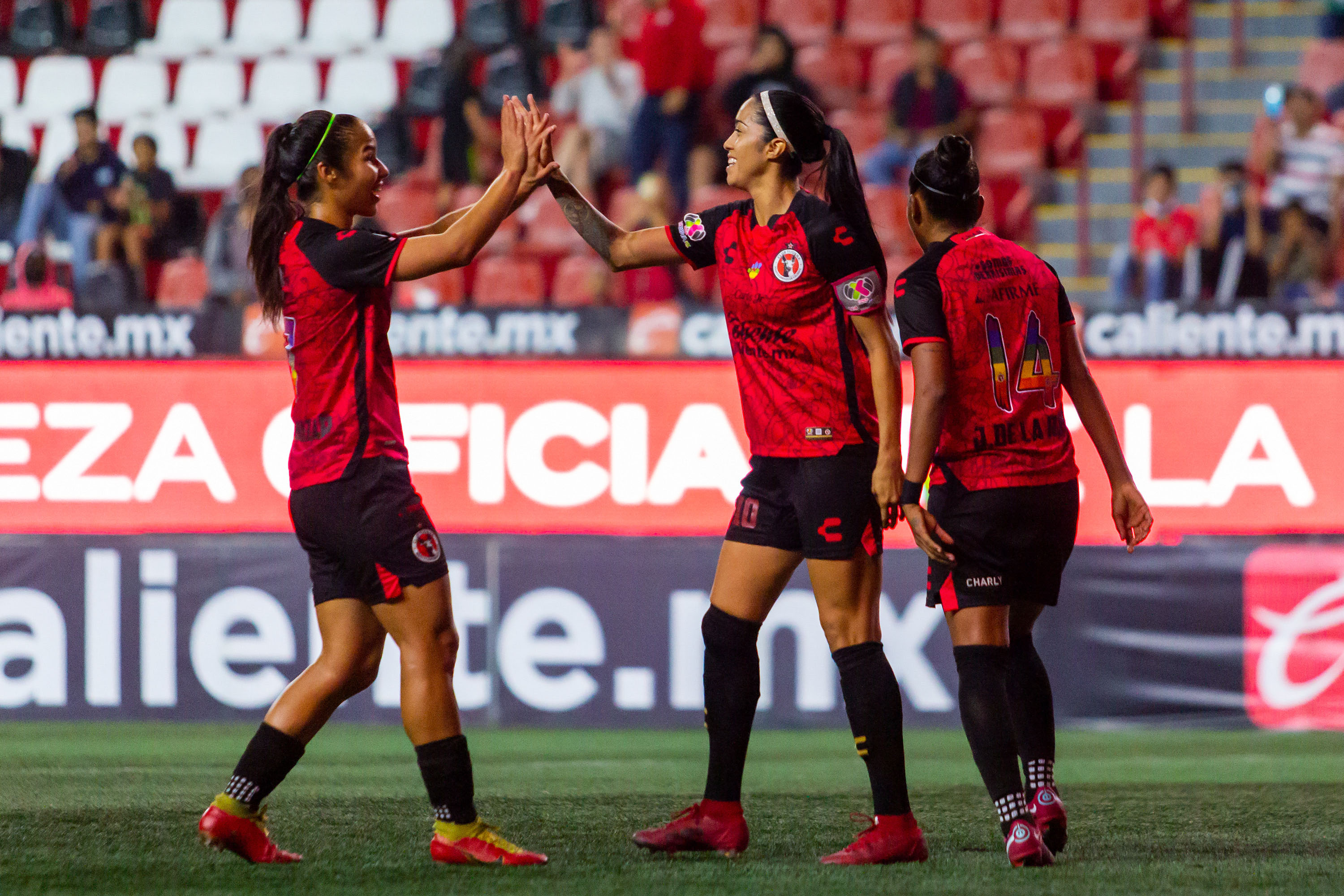 Xolos Femenil golea a las Pumas