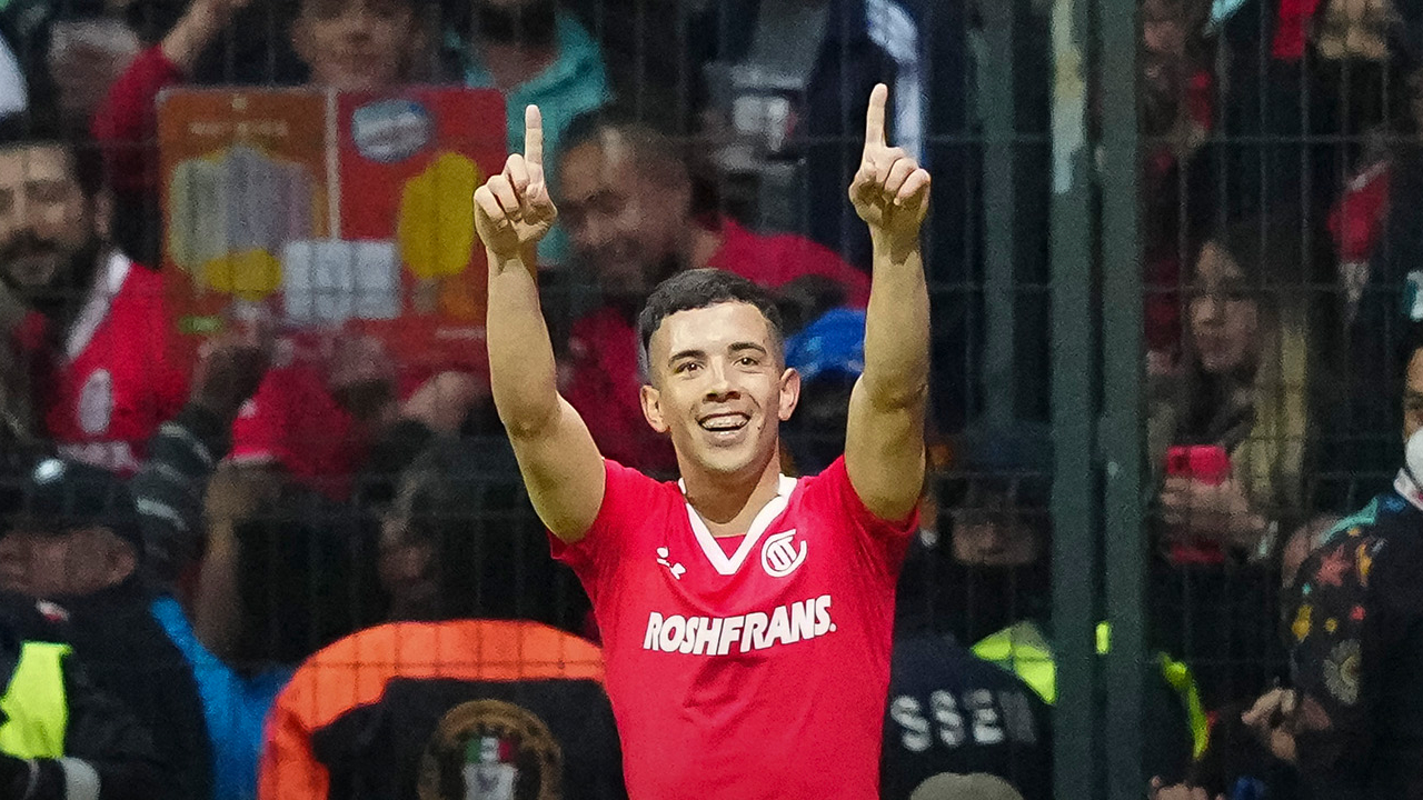 Leo Fernández anotó el gol de la ventaja en la eliminatoria vs el Club América. (Foto: Twitter @TolucaFC)