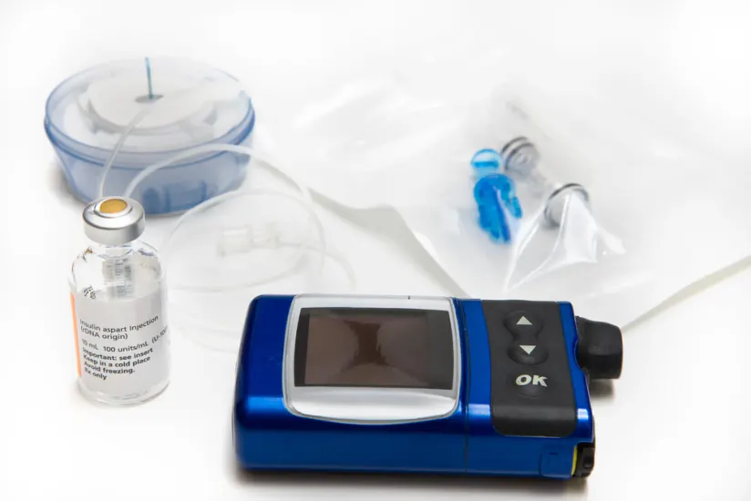 Implante para administración de insulina, similar al dispositivo en desarrollo