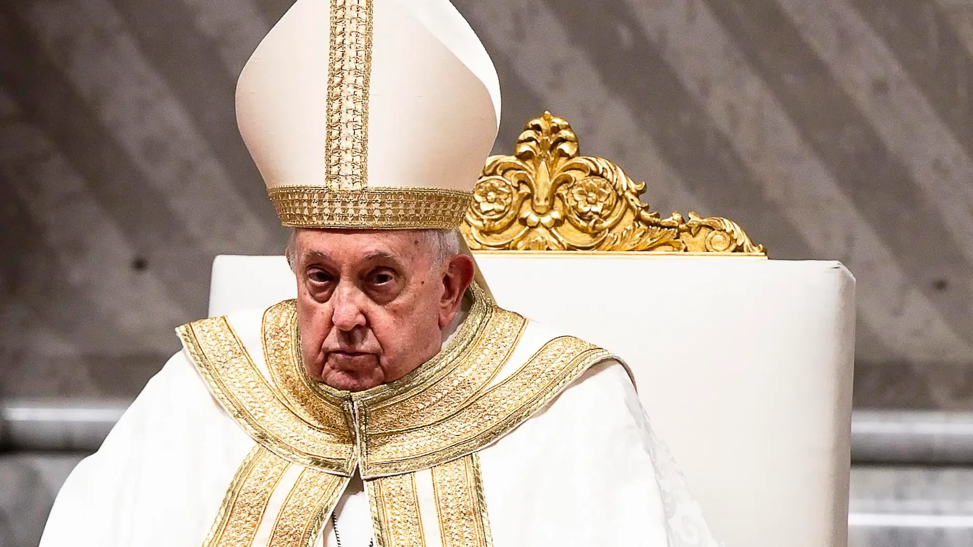Papa Francisco no presidirá el Vía Crucis por salud