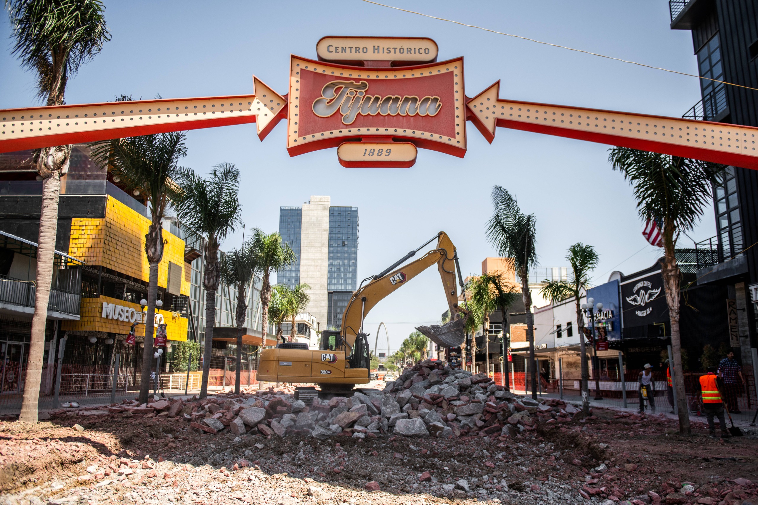CESPT inicia segunda etapa de renovación de la red sanitaria en avenida Revolución