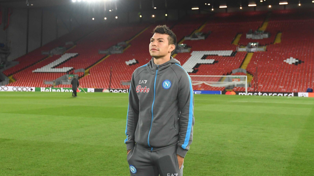 Hirving Lozano sueña con ganar la Champions League (Foto: Twitter @sscnapoli)