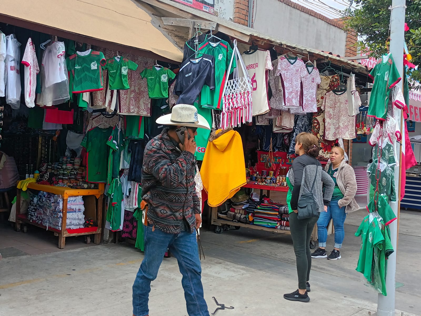 Fútbol, camisetas y extranjeros