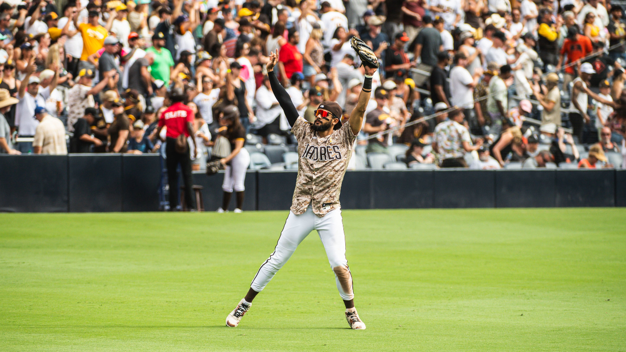 Los Padres se quedan con la serie vs Gigantes y mantienen viva la esperanza