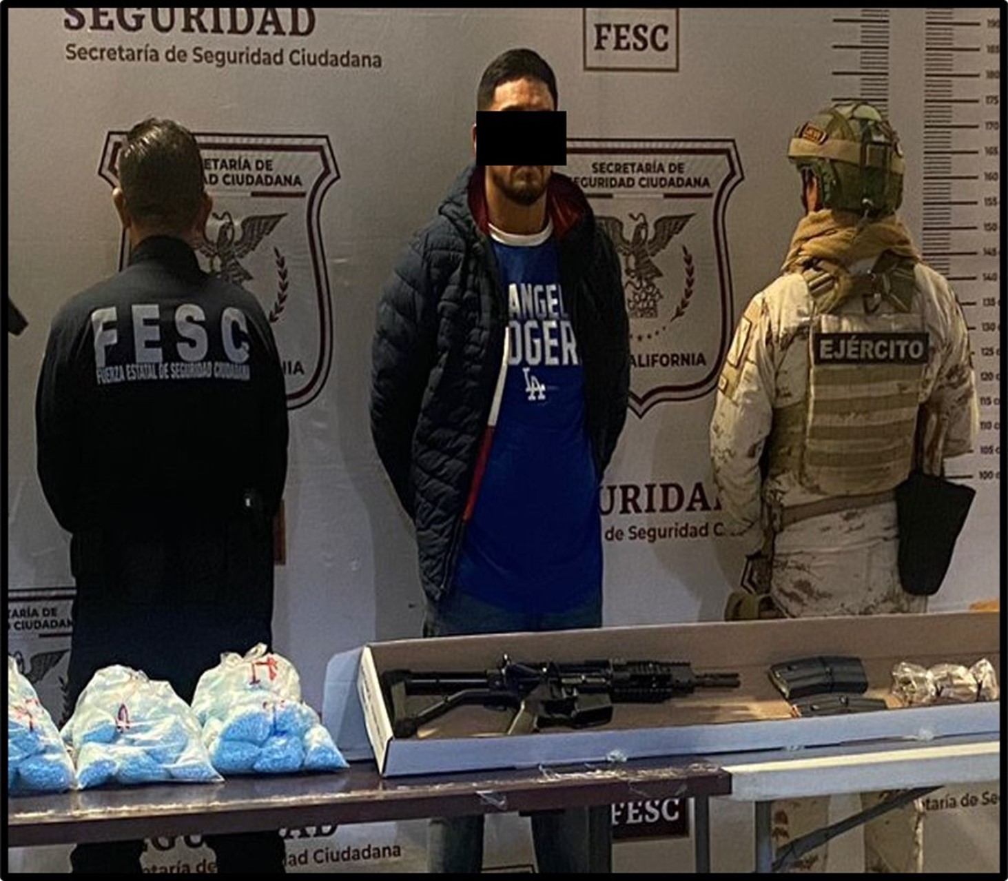 Confisca SEDENA y FESC más de 300 mil pastillas de droga sintética en Tijuana