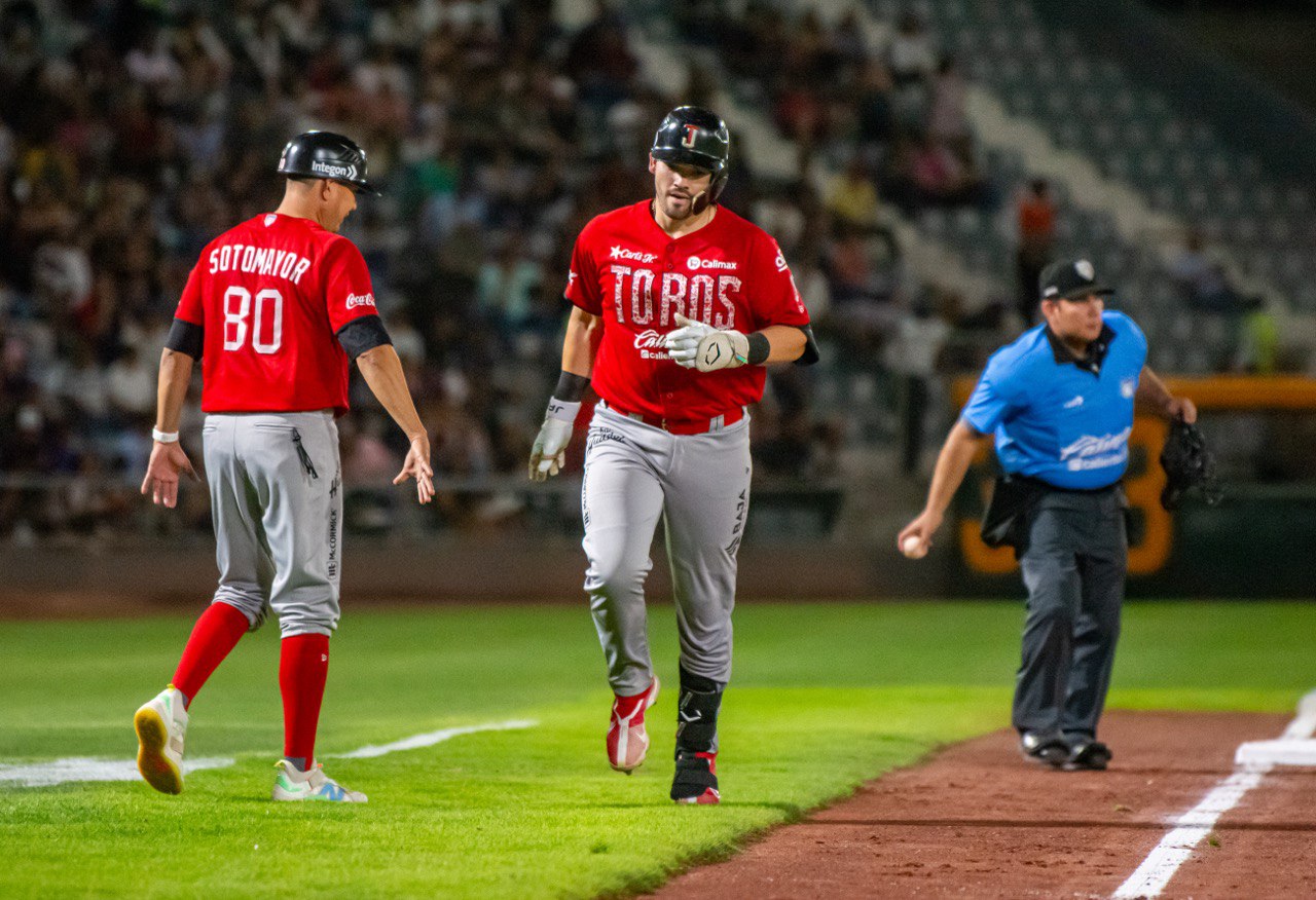 Toros pierde su tercer juego de forma seguida