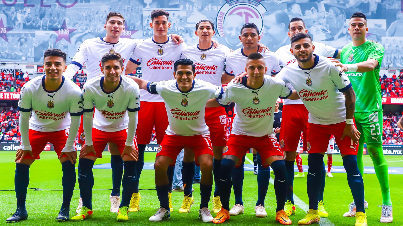 El equipo de Ricardo Cadena es una de las mejores versiones del Guadalajara en los últimos torneos. (Foto: Twitter @Chivas)