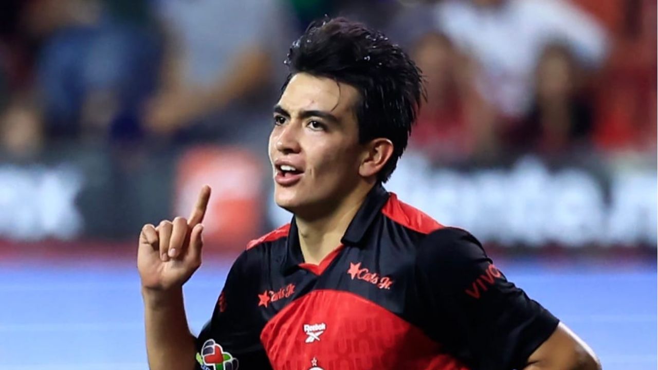 Guía Gilberto Mora a victoria de Xolos sobre Cruz Azul