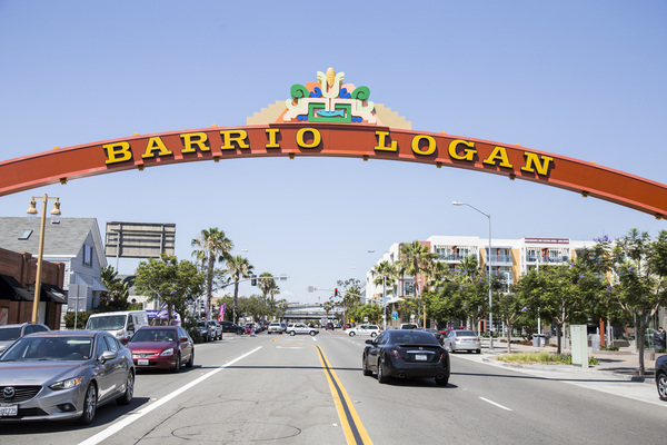 Residentes de Barrio Logan piden a la planta de biodiésel haga caso a los olores “pútridos”