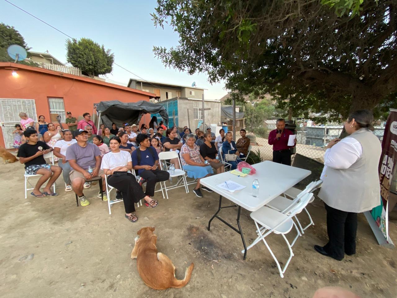 Vecinos del Cañón del Sáenz piden pavimentar calles ante dificultades para recibir emergencias