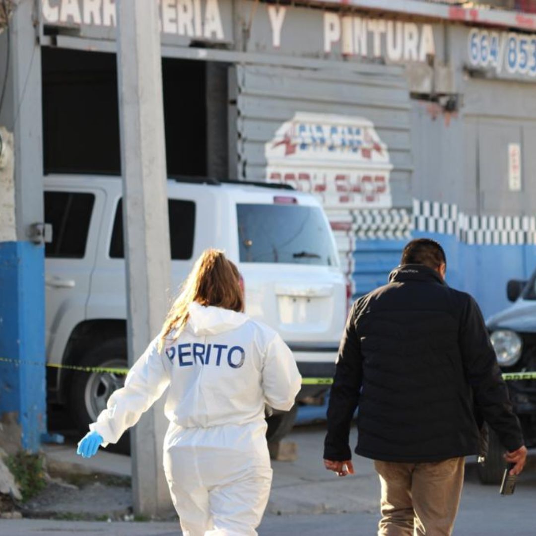 Ataque armado dentro de un taller de carrocería I FOTO: Border Zoom