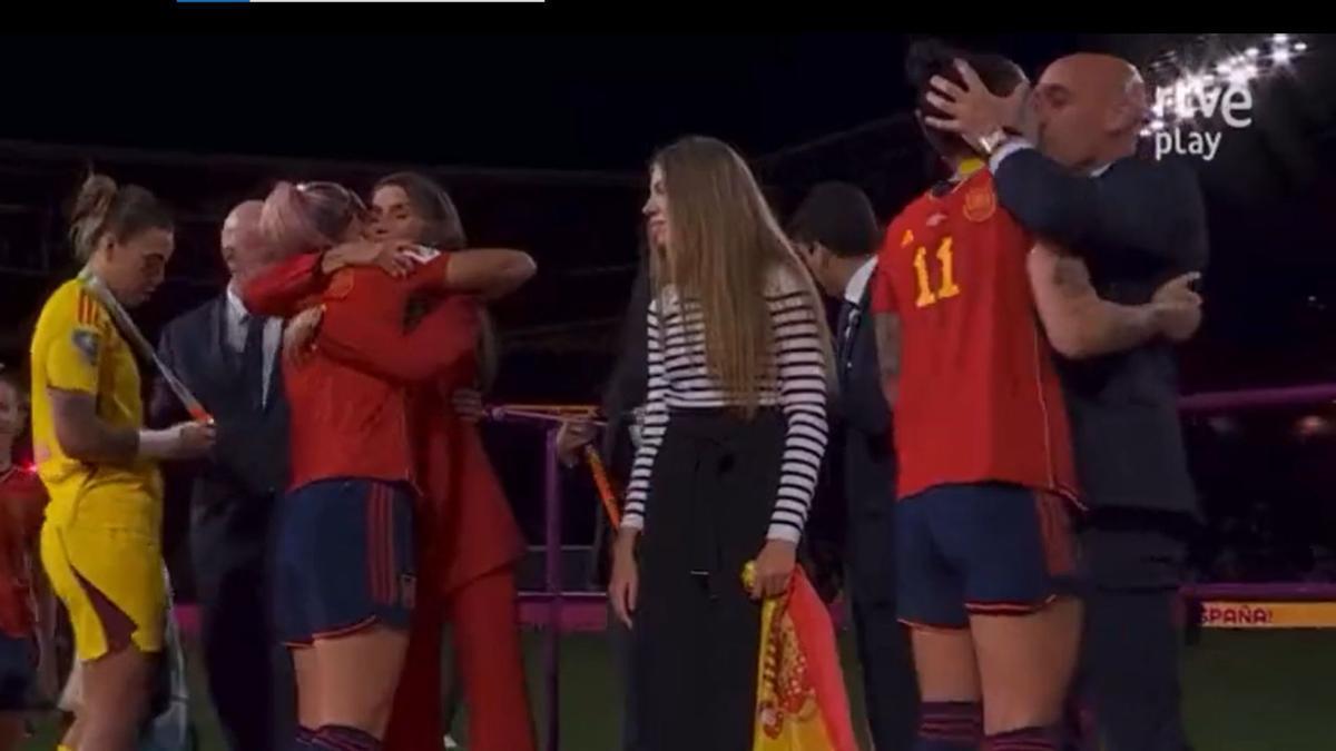 ¿Qué está pasando en el futbol femenil de España?