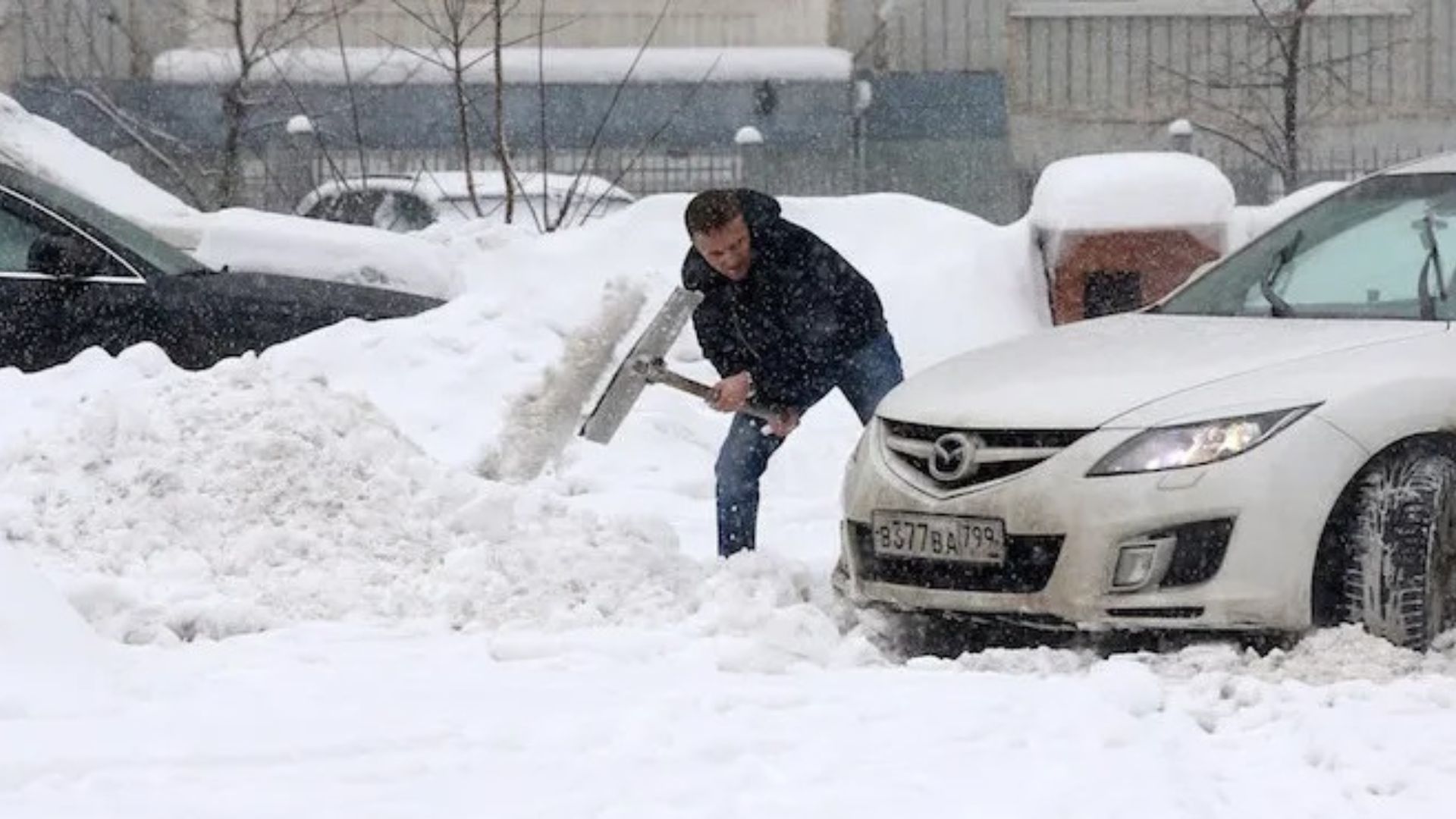 Fuertes nevadas en Moscú rompen récord histórico