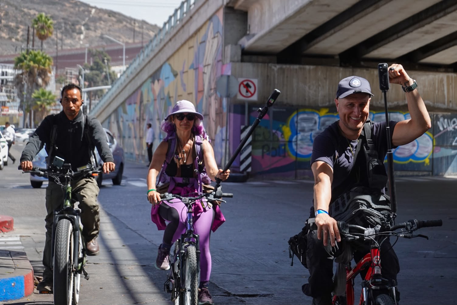 Más de 400 bicicletas llegan a Tijuana para apoyar a colectivos de búsqueda