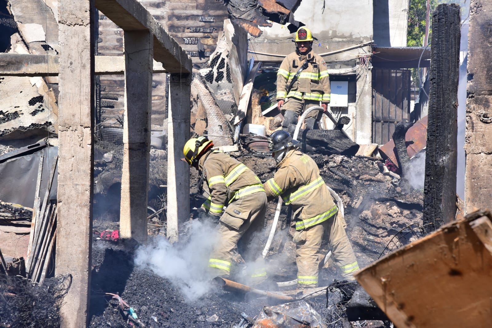 Tijuana cuenta con 462 bomberos en sus filas