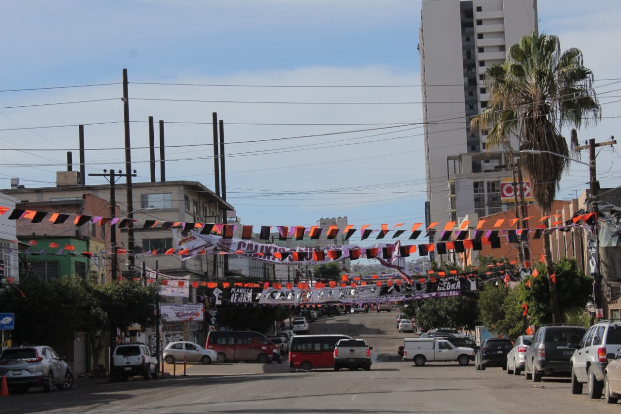 Se preparan burócratas de Tijuana para cambio de líder