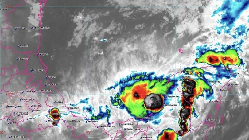 Karl tocará tierra en Tabasco, emiten alerta