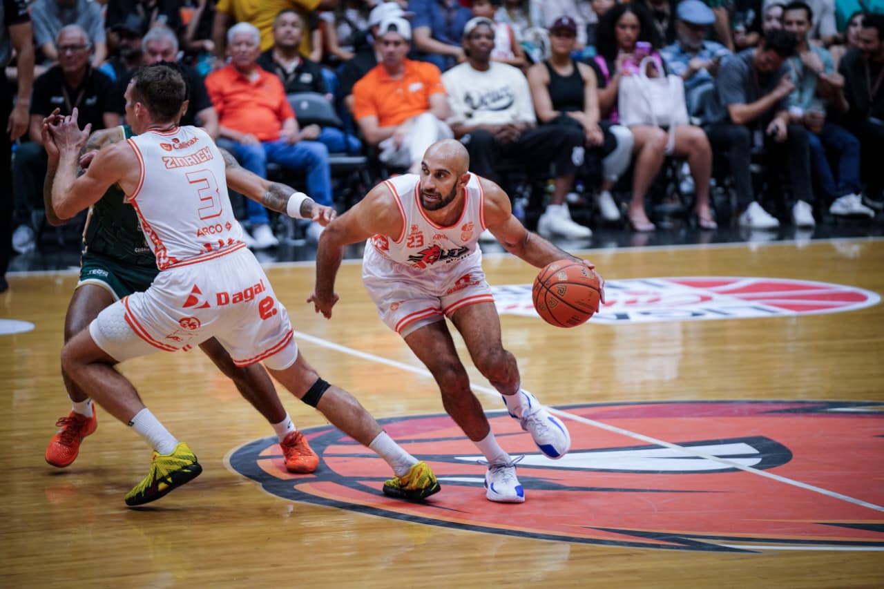 Soles vence a Abejas y suma su sexto triunfo consecutivo
