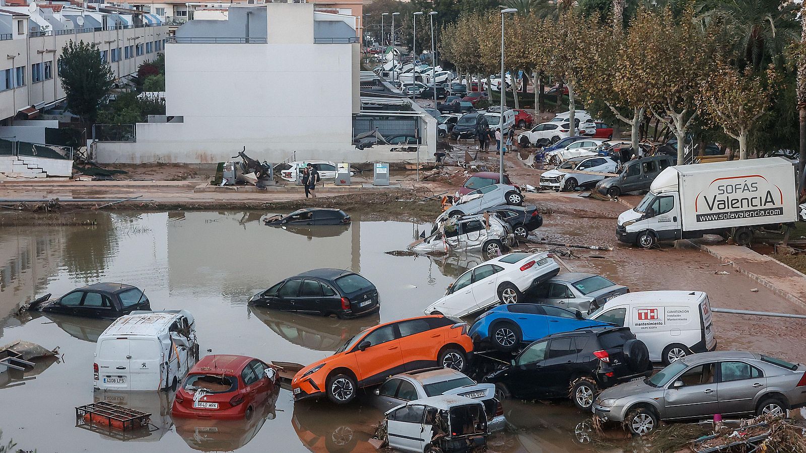 Continúa la búsqueda de desaparecidos tras las inundaciones en Valencia