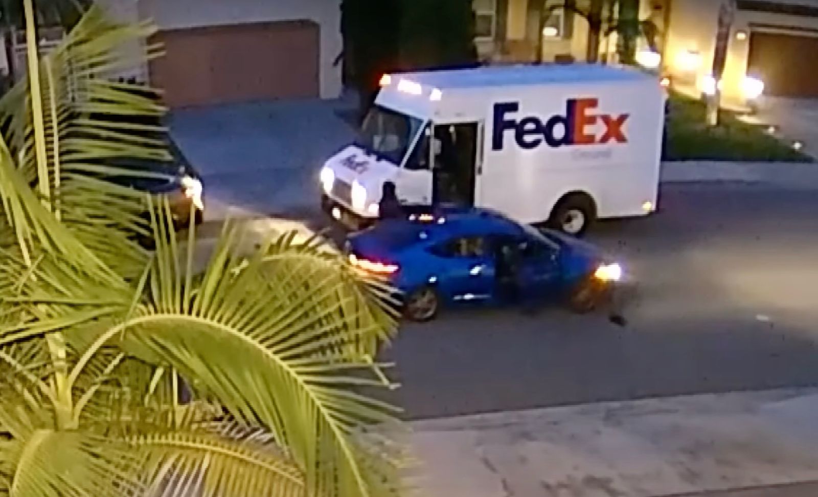 Robos y asaltos a camiones de entrega de FEDEX y Amazon en Chula Vista, California