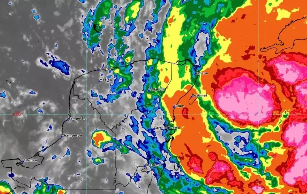 Preocupación por la tormenta Helene en el Caribe mexicano