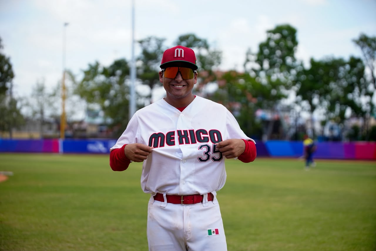 Softbolista de BC gana bronce con México en Santo Domingo 2026