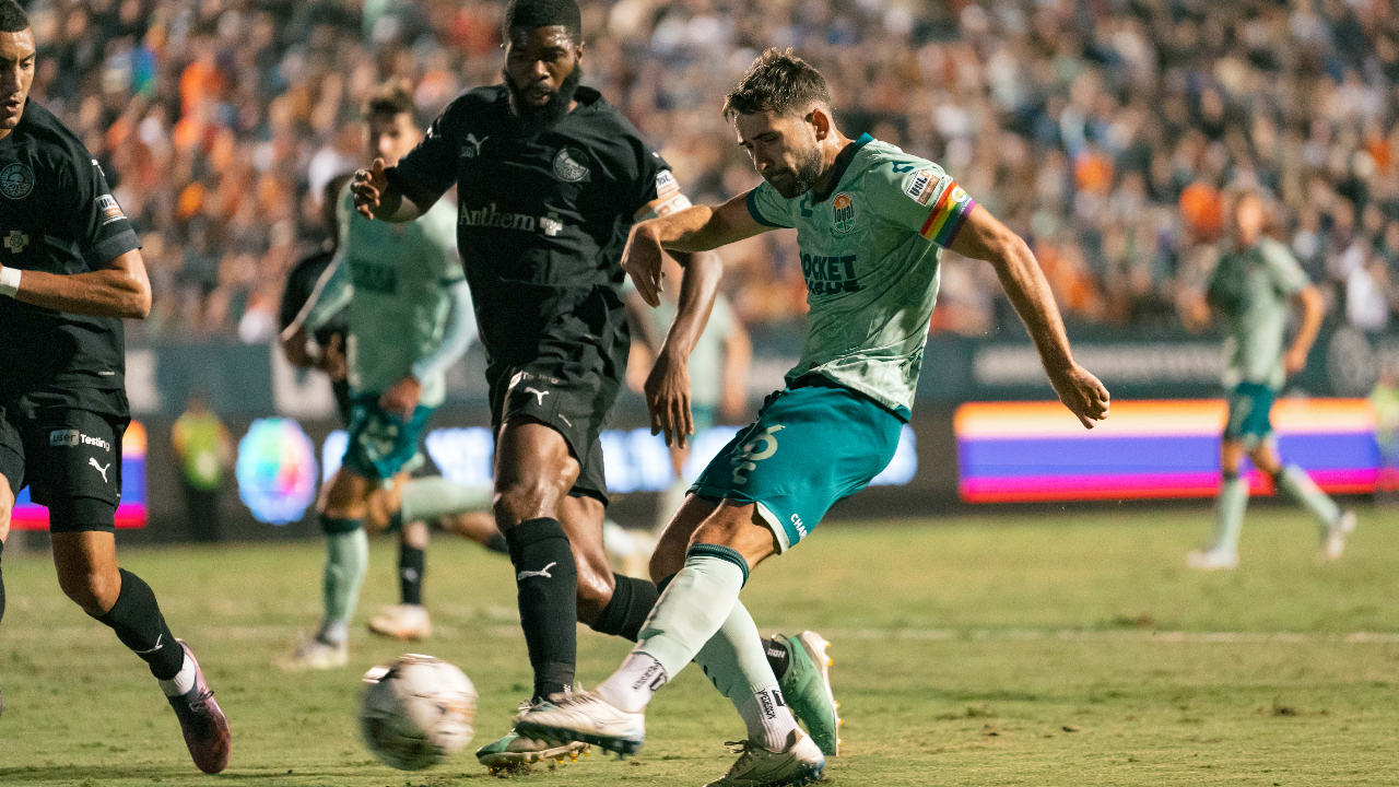 Charlie Adams continuará con el equipo para la Temporada 2023. (Foto: Cortesía San Diego Loyal SC)