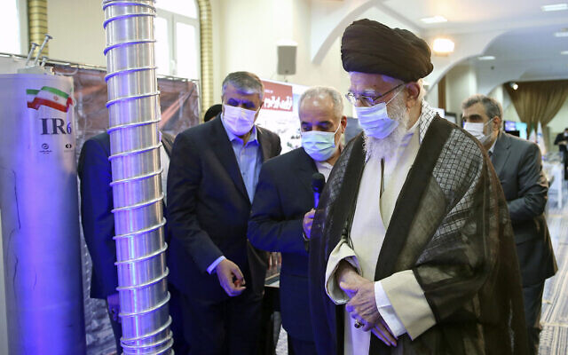 Aumenta Irán la producción de uranio enriquecido