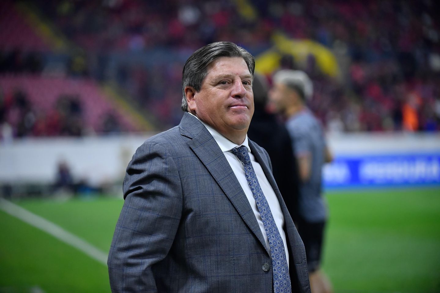 “Minimiza” Miguel Herrera regreso de Chicharito y Guardado a la Liga MX