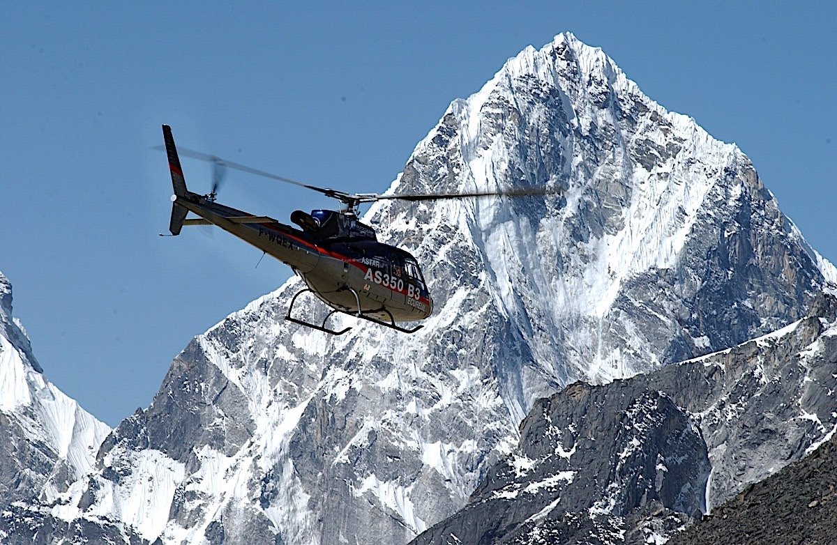 Cinco mexicanos mueren en accidente de helicóptero cerca del Everest