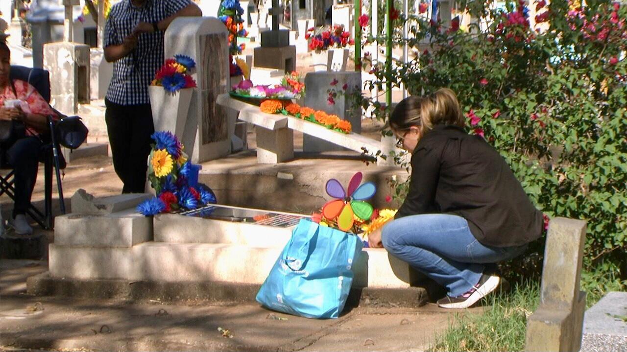 Mexicali celebra el Día de Muertos con tradición, color y emotivo homenaje en sus panteones