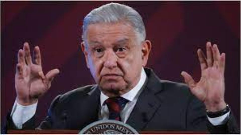 No se desmayo, se le bajó la presión a Amlo. I FOTO: WEB