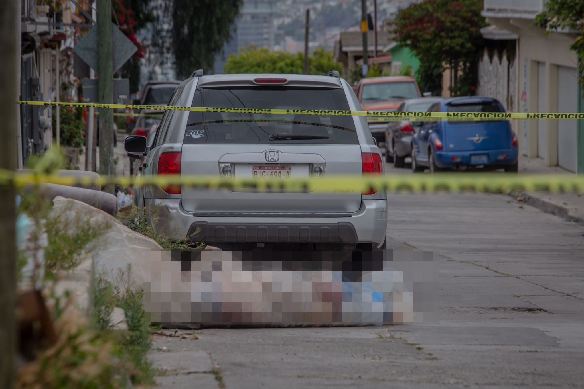 [VIDEO Y CONTENIDO SENSIBLE] Encuentran cuerpo cerca de una primaria: Tijuana