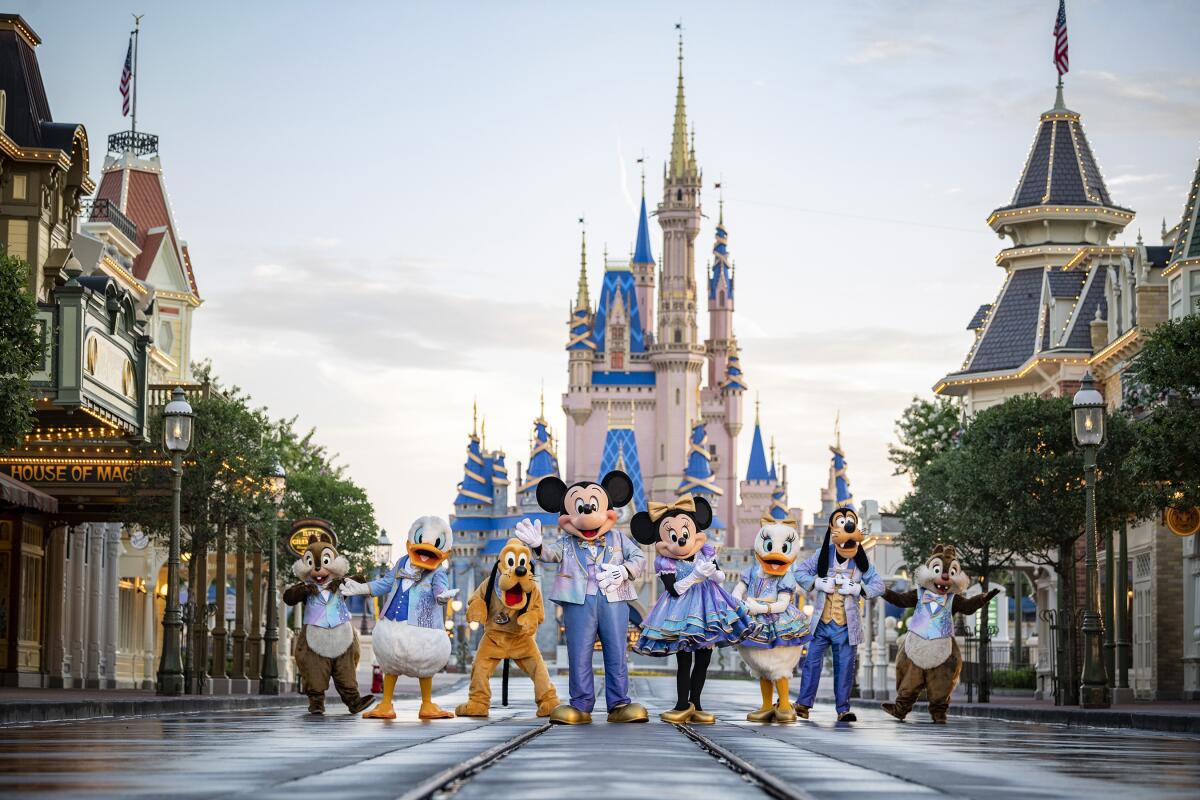 Anuncia Disney World promociones para vacaciones de verano